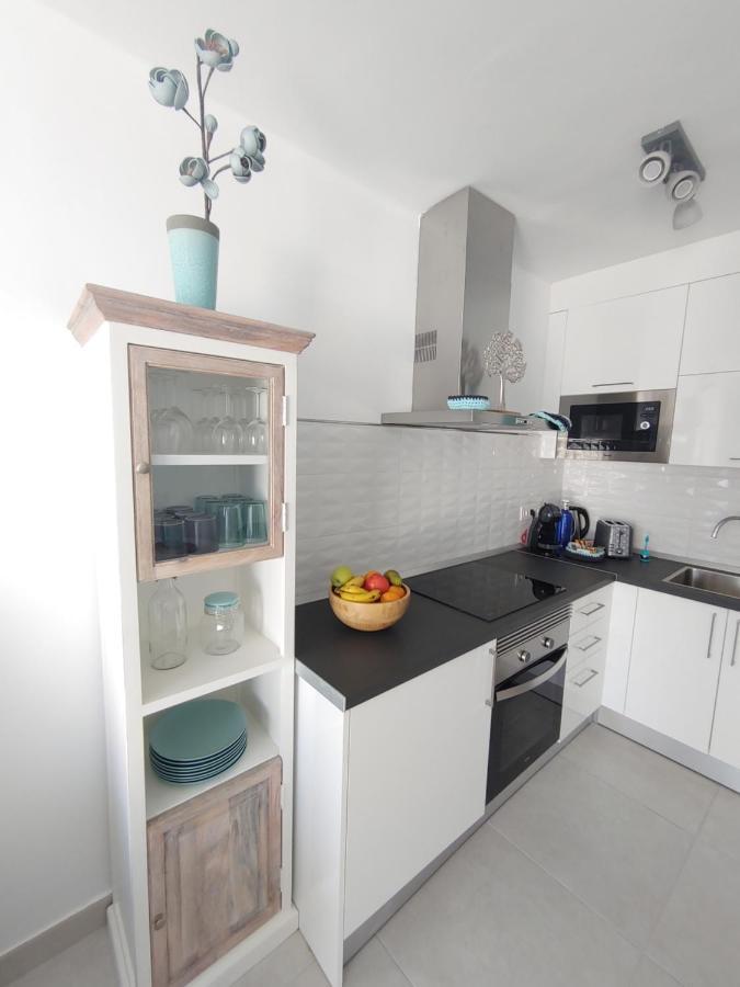 Apartment Namaste- Amazing Sea View & Infinity Pool - Good Wifi - Smart Tv-Residence Senator Коста Тегисе Екстериор снимка